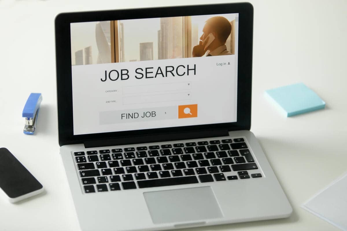 Les meilleurs outils pour réussir sa recherche d’emploi en ligne